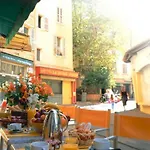 Little Palace