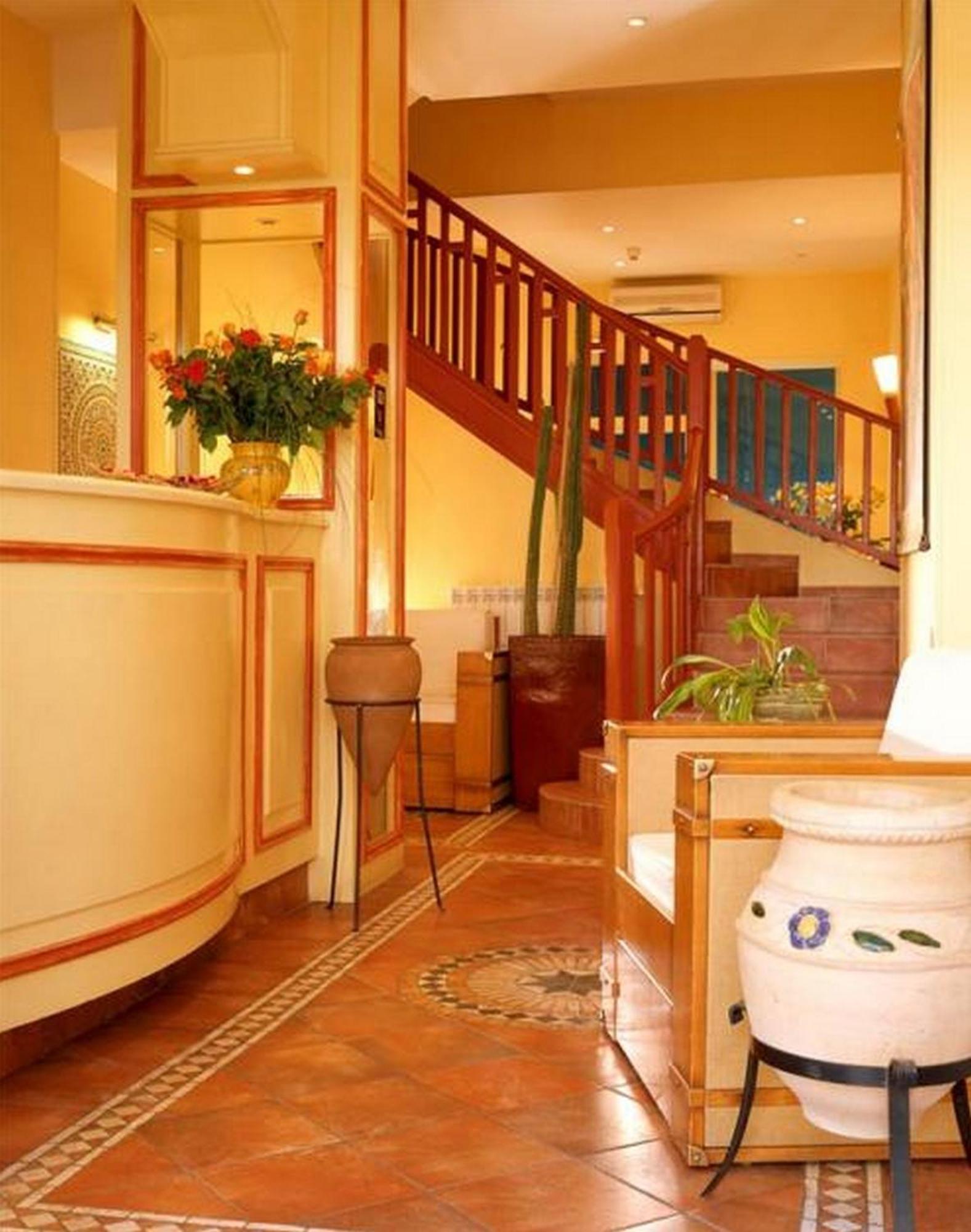 Hotel Little Palace Toulon
