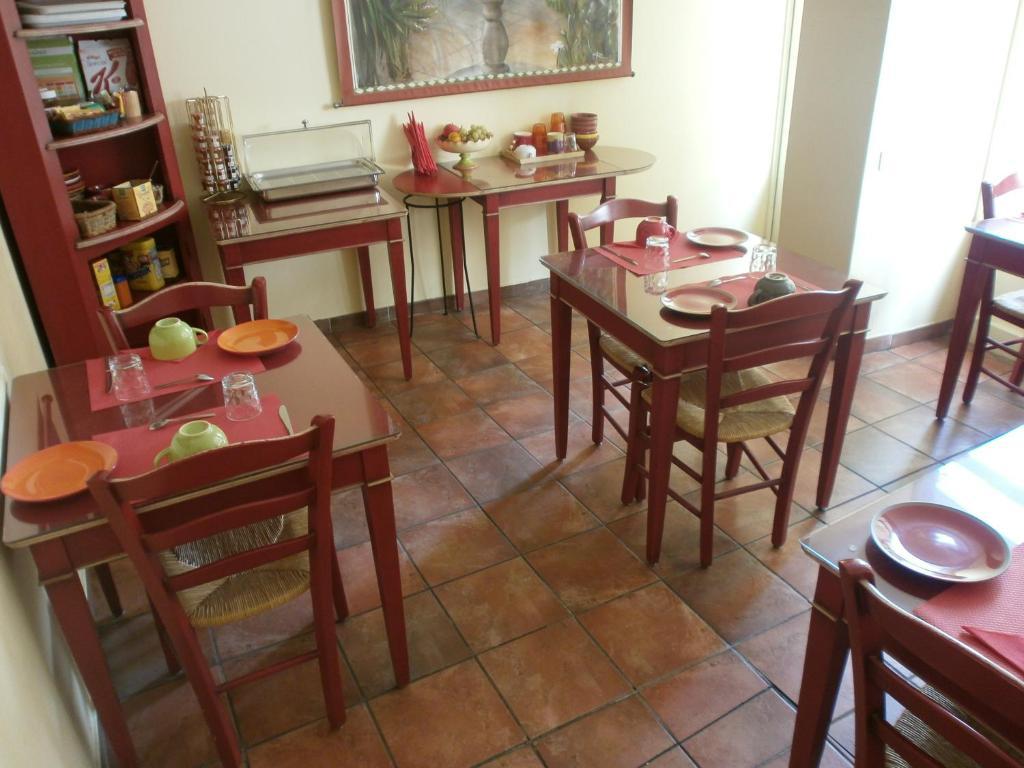 Hotel Little Palace 2*
